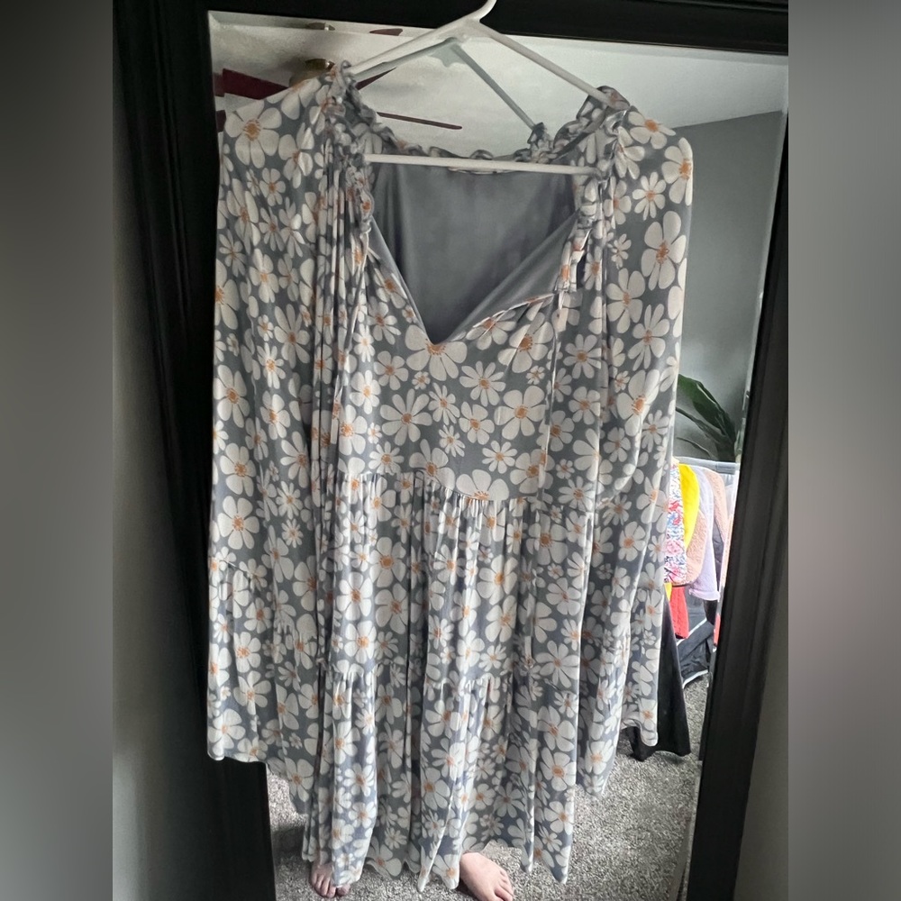 Daisy dress